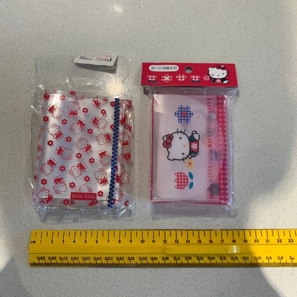 LOT OF 2 HELLO KITTY PLASTIC CARD CASES